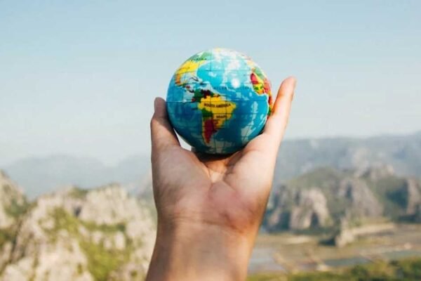 Navigating Cultural Diversity in Global Business: How Understanding Cultural Nuances Can Drive International Success